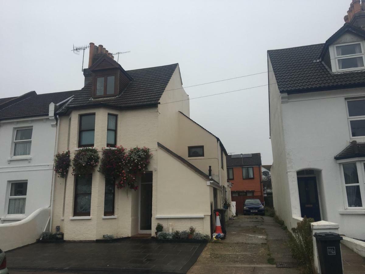 St Dunstans House Daire Worthing Dış mekan fotoğraf